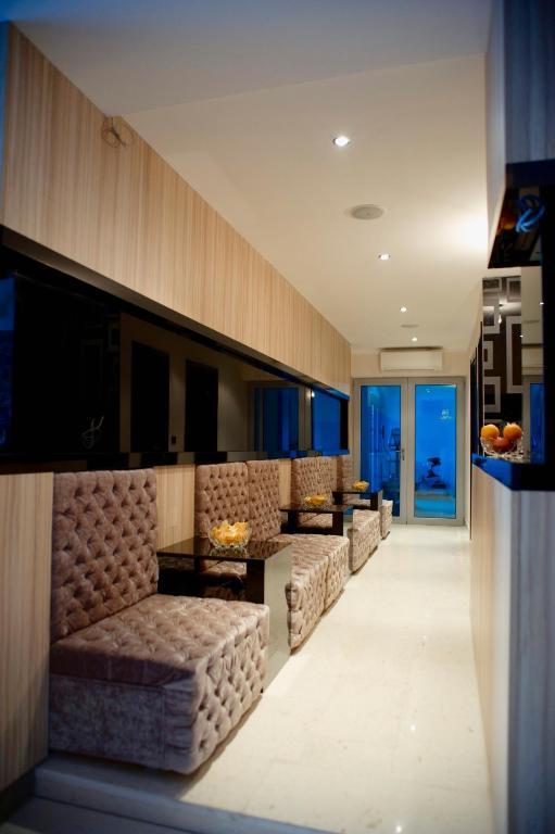 Vila V Lux Apartments Petrovac Exterior foto