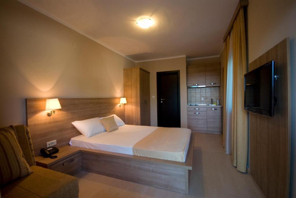 Vila V Lux Apartments Petrovac Habitación foto